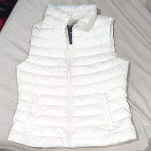 GAP Women's Quilted White Vest